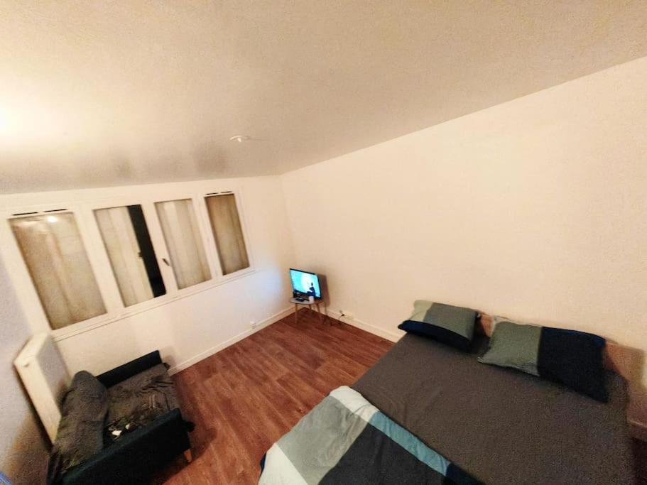 F1 Equipe Avec Ascenseur, Parking Et Pres Des Transports Apartment Argenteuil Bagian luar foto
